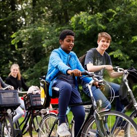 Leerlingen voortgezet onderwijs op de fiets