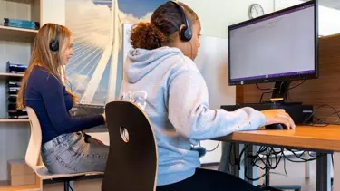 Afb. Digitalisering Centrale Examens_2 Afb. Digitalisering Centrale Examens_2